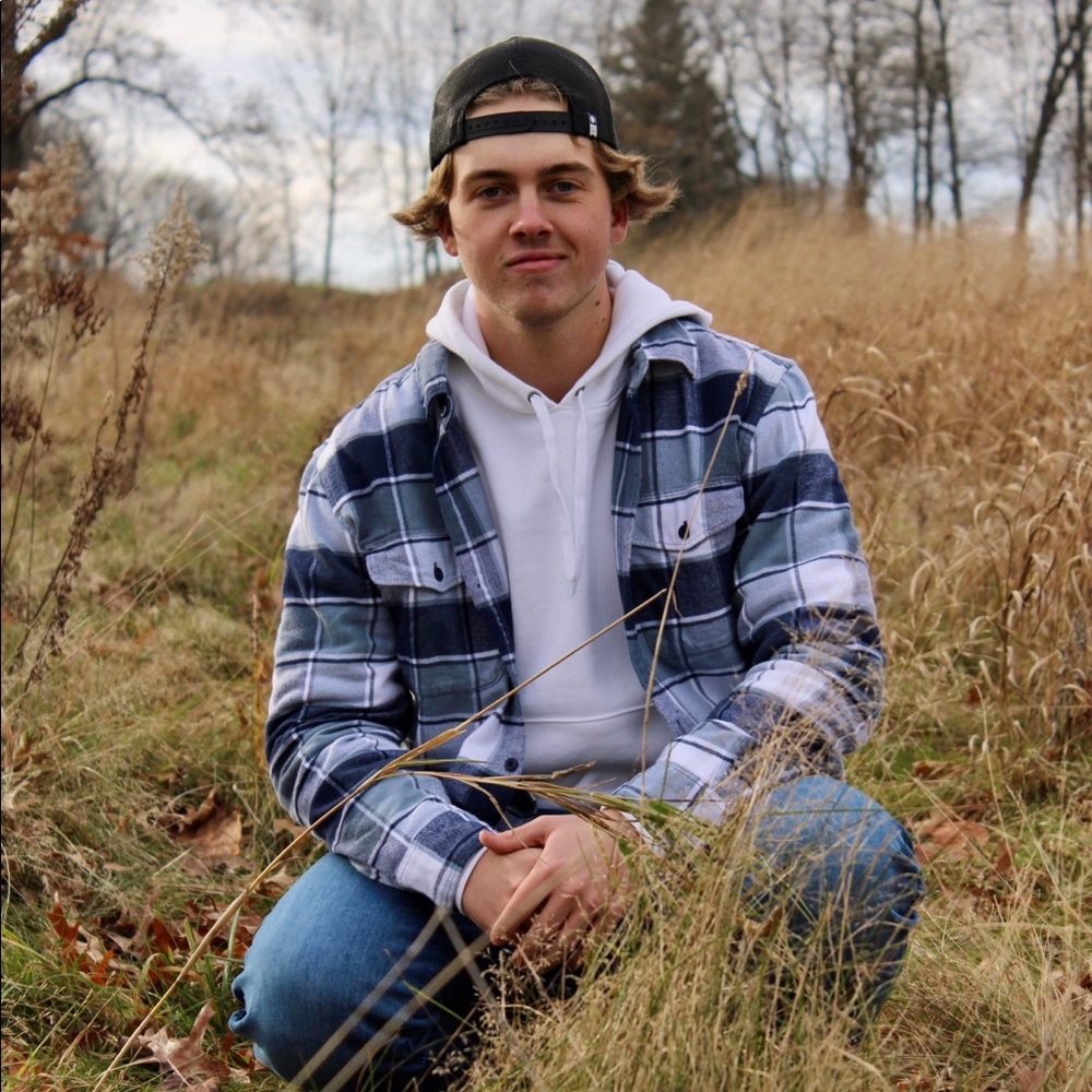 Meet your Posher, Dylan